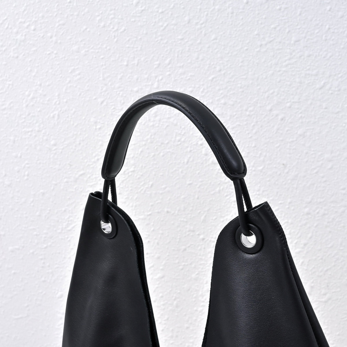 The Row Bindle 3 Black Leather Tote Bag – Large Capacity, Soft Nappa Leather, Detachable Pouch