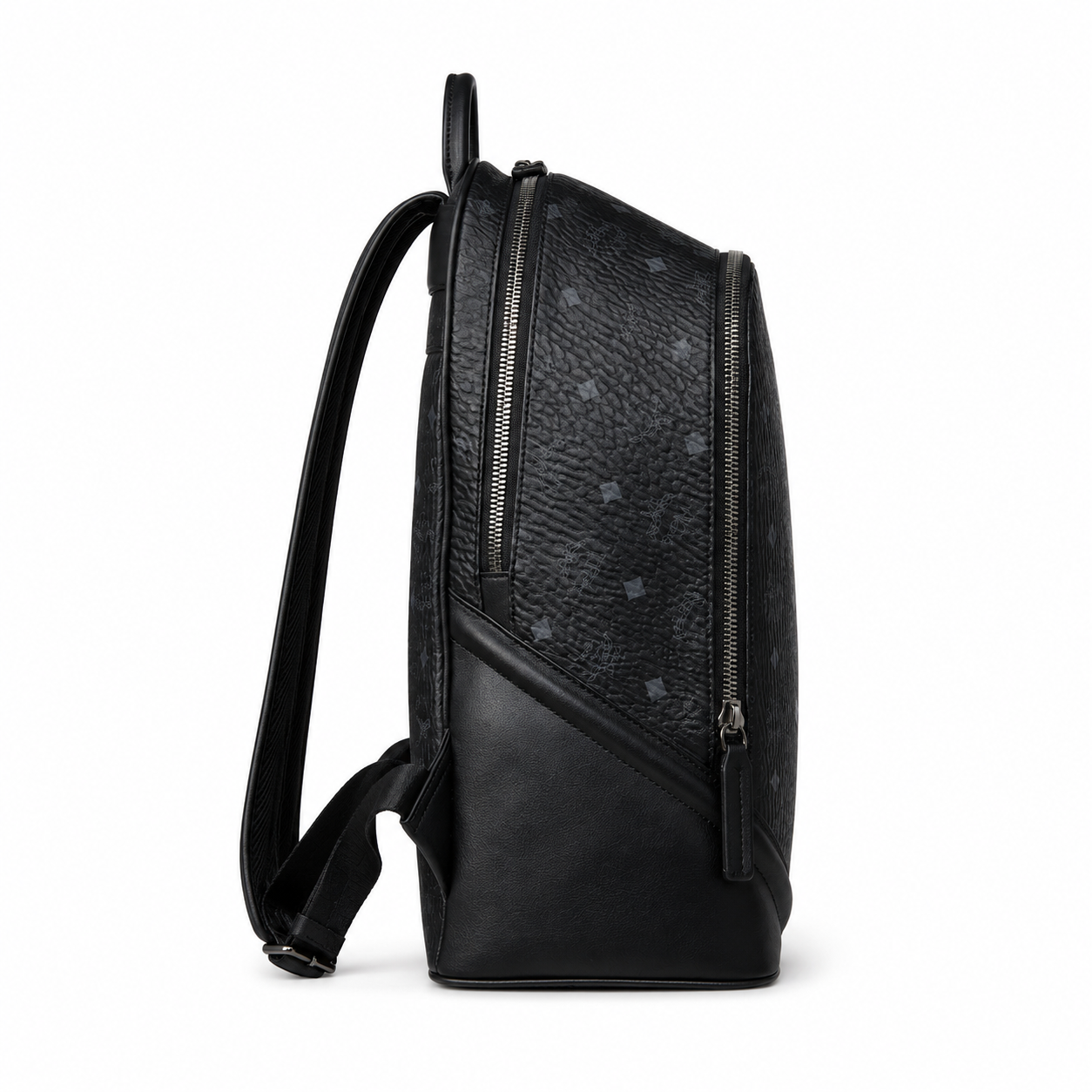MCM Duke Visetos Series Medium Backpack (Black)MCM Duke Visetos Series Medium Backpack (Black)