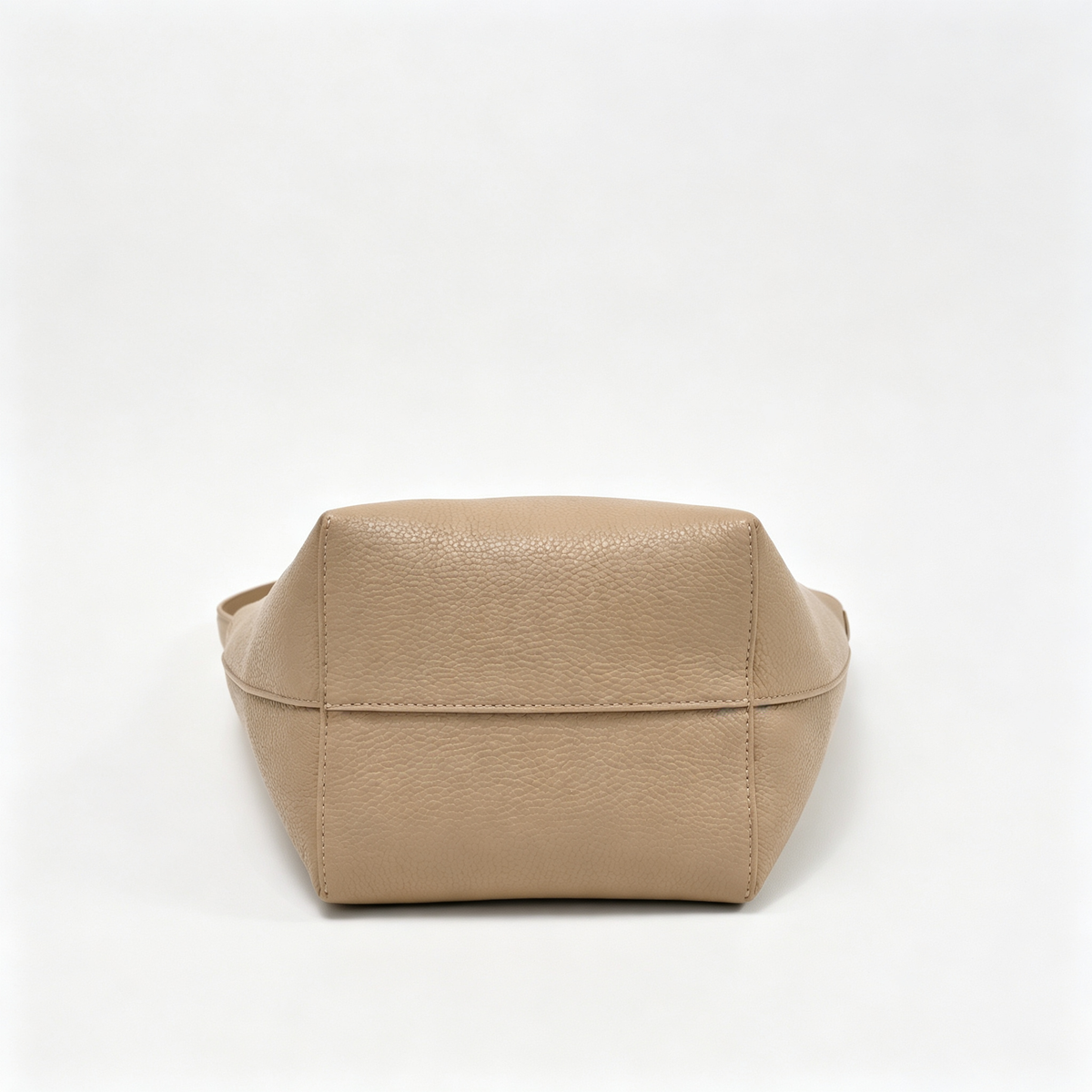The Row N/S Park Medium Tote Bag | 30cm Grained Calfskin Leather Bucket Bag | Sand/Beige/Oatmeal